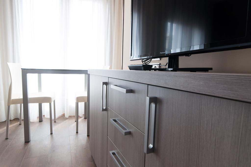 Apartamentos Turisticos Llanes Bagian luar foto