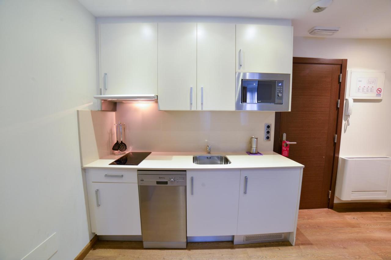 Apartamentos Turisticos Llanes Bagian luar foto