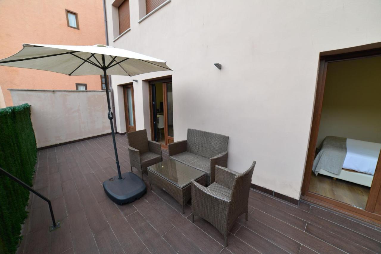 Apartamentos Turisticos Llanes Bagian luar foto